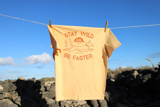 BE FASTER Regular T-Shirt Nispero