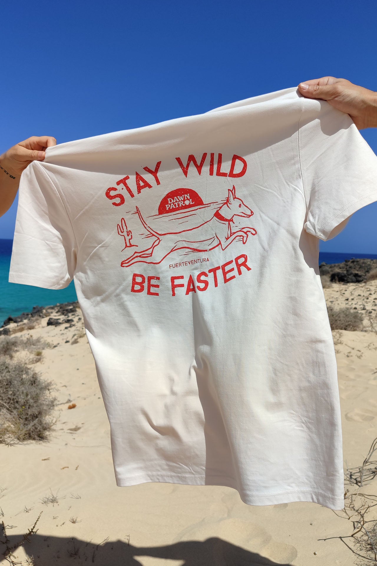 BE FASTER Regular T-Shirt Blanco Old School